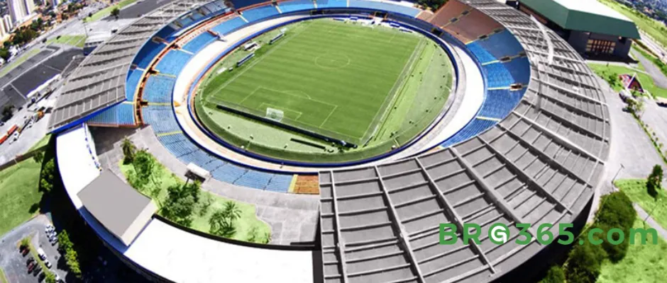 Explore o Estádio Serra Dourada: Palco da Glória no Futebol Brasileiro（BRG365）