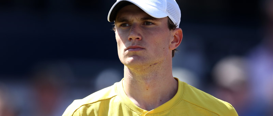 Cincinnati Open: Jack Draper Takes Down Stefanos Tsitsipas in Exciting Three-Set Battle