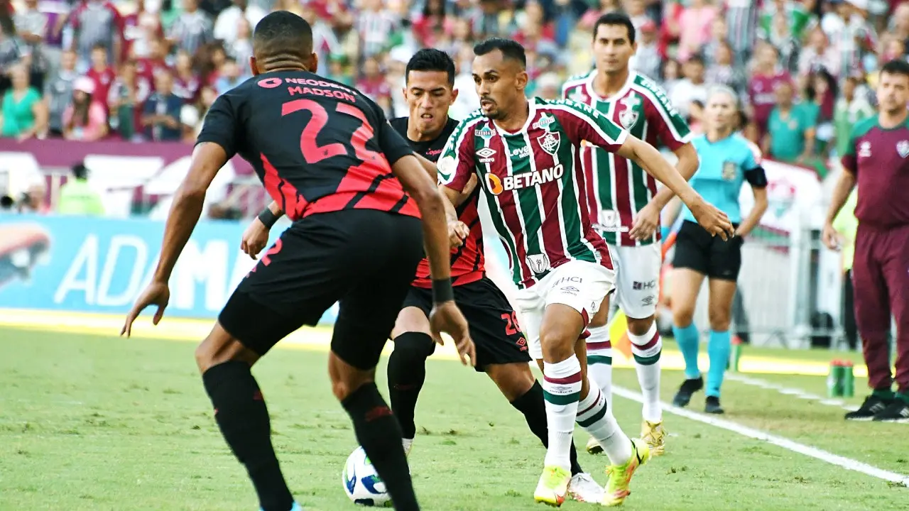 Multichannel Football: Fluminense vs. Athletico-PR, where to watch today's game 10/22 at 7:30 PM?