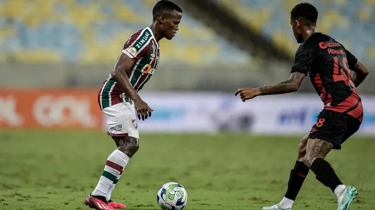 Saiba onde assistir Fluminense e Athletico-PR pelo Brasileirão Betano