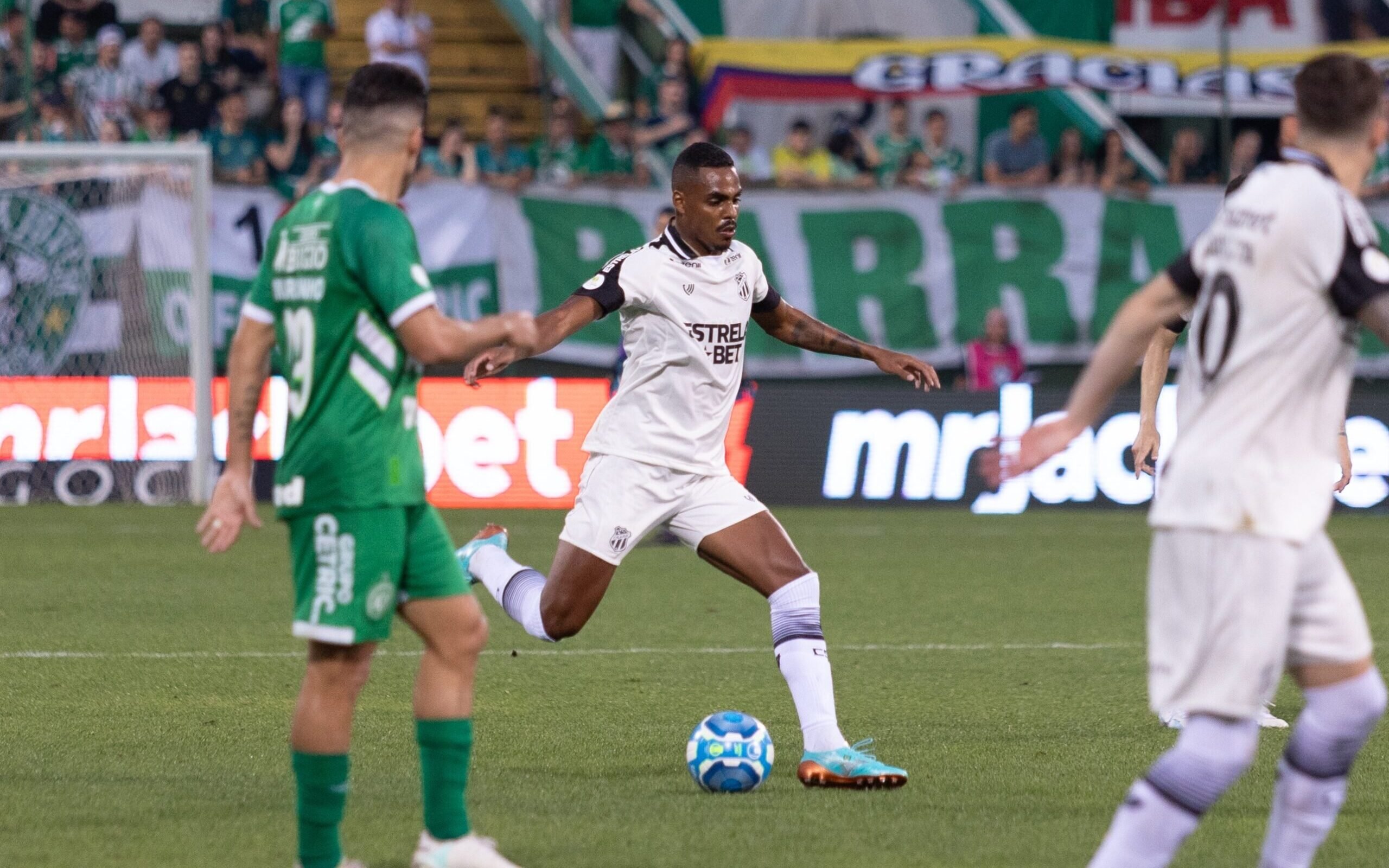 Classificações de brasileirão série b：Guarani 0 x 0 Ceará 3